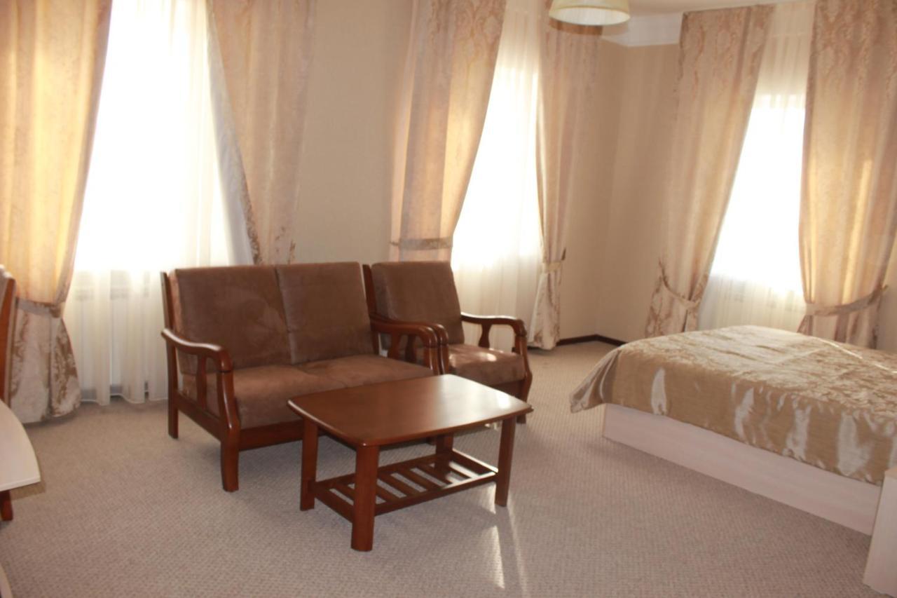 Hotel Laeti-Zhaiyk Atyraū 객실 사진